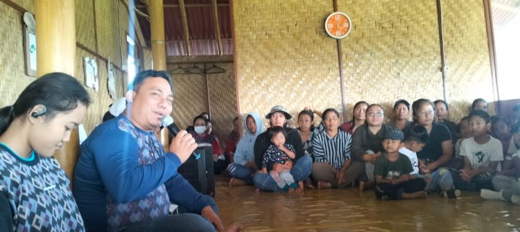 SSSGC Sai Anandam Denpasar Bali Visits the Farmer's Children's Learning Centre in Asah Gobleg Village Buleleng