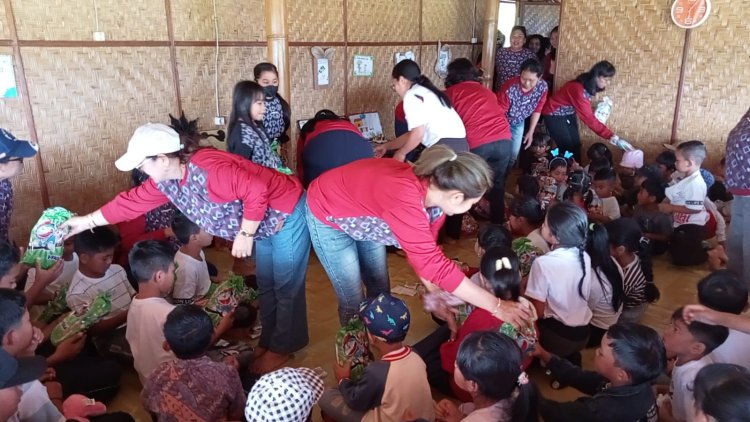 SSSGC Sai Anandam Denpasar Bali Mengunjungi Taman Belajar Anak-Anak Buruh Tani di Desa Asah Gobleg Buleleng