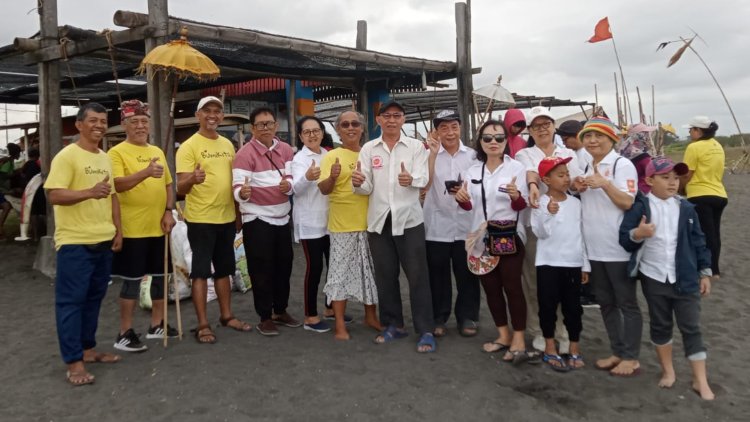 SSSGC Sai Gopi Denpasar: Releasing 650 Turtle Hatchlings and Organizing an Environmental Preservation Program at Biaung Beach, Denpasar, in Celebration of Guru Poornima