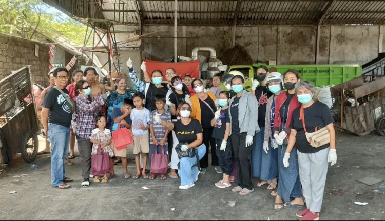 SSSGC Sai Anandam Bali : Narayana Seva dalam Rangka Merayakan Ganesha Chaturthi untuk Pemulung dan Petugas Kebersihan Pantai
