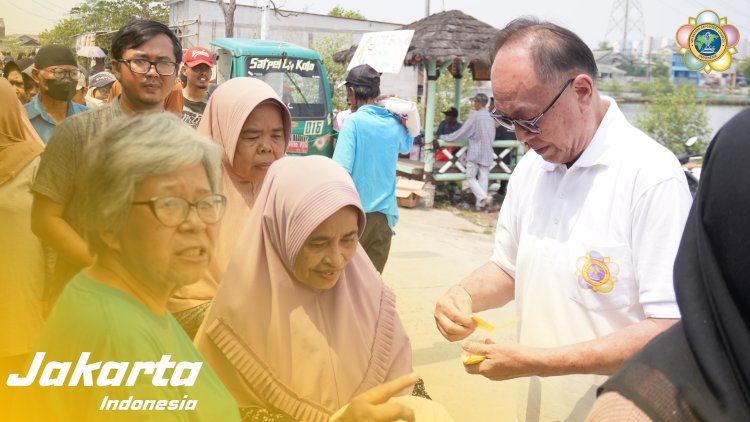 SSSGC Jakarta : Sociocare Narayana Seva Melayani 160 Orang di Jakarta Utara dengan Membagikan Paket Sembako dan Kaos