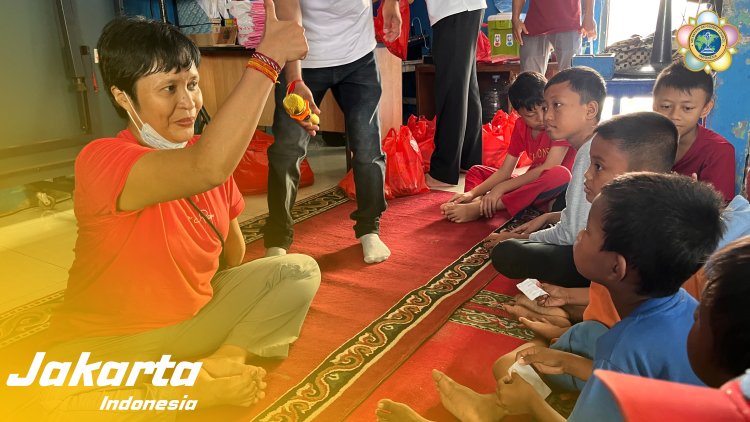SSSGC Jakarta : Sociocare Narayana Seva Melayani 160 Orang di Jakarta Utara dengan Membagikan Paket Sembako dan Kaos