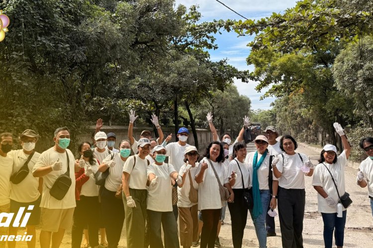 Sai Anandam Bali Hadirkan Bantuan dan Semangat di Tengah Krisis Sampah Bali