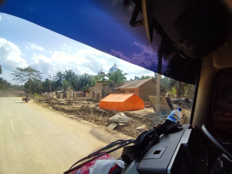 SSSGC Indonesia : Laksanakan Seva dan Trauma Healing di Desa Terpencil Aceh Tamiang Korban Banjir Sumatera